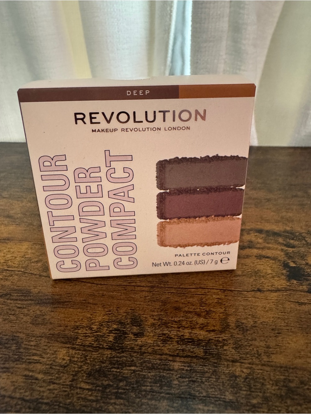 Revolution Deep Contour Powder Compact New In Box - Picture 1 of 5
